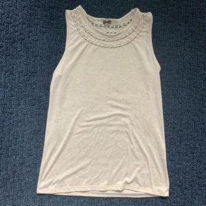 Oatmeal tank with woven neck